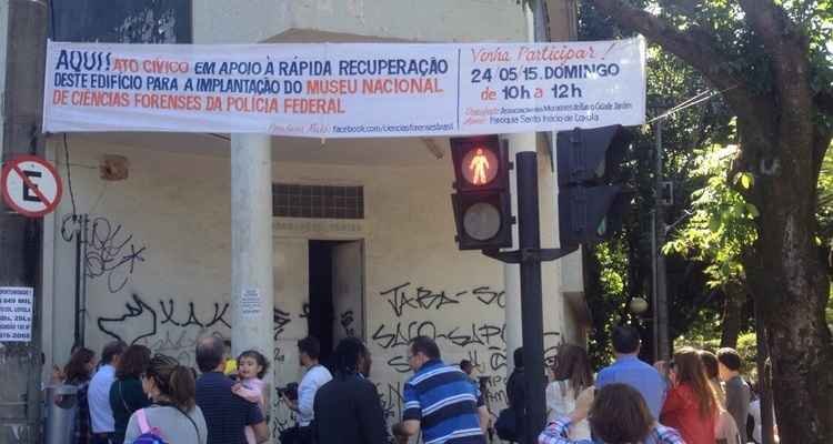 Moradores do Bairro Cidade Jardim abraçam prédio que abrigará museu - Guilherme Paranaíba/EM/D.A/Press