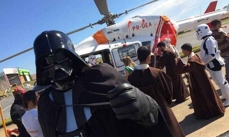 Personagens de Star Wars animam visita a batalhão do Corpo de Bombeiros em BH - Corpo de Bombeiros/Divulgação