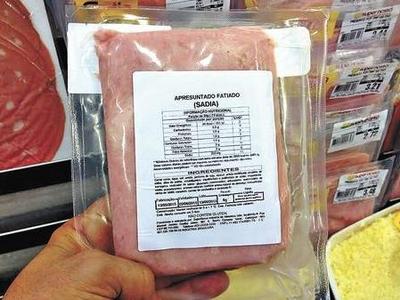Compra de produtos fatiados em supermercados requer cuidados - Super Nosso/Divulgação
