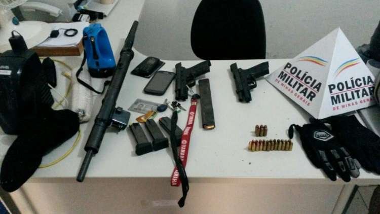 Quadrilha explode caixas eletrônicos e mobiliza policiais de quatro cidades no Vale do Mucuri - Polícia Militar/ Divulgação