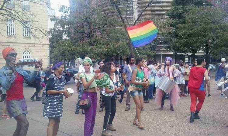 'Marcha das Vadias" pede legalização do aborto em ato em BH  - Reprodução/Comunidade Marcha das Vadias Belo Horizonte 