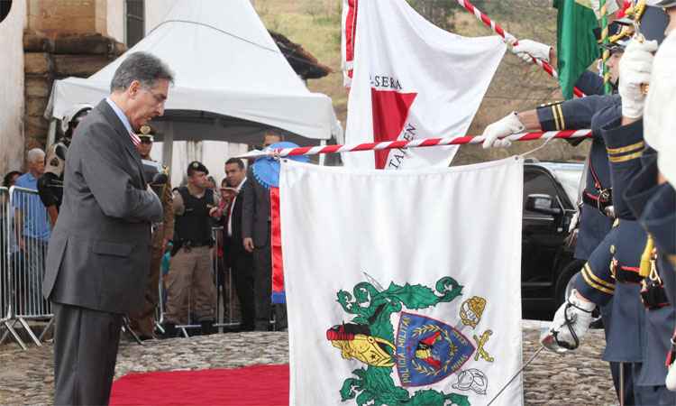 Na festa do Dia de Minas, governador faz balanço de sete meses de governo - Carlos Alberto/Imprensa MG