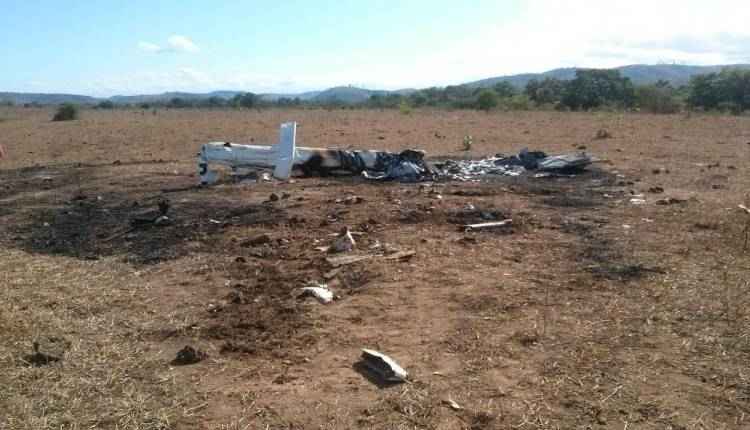 Cenipa afirma que modelo de avião que caiu e matou prefeito não poderia fazer voos rasantes - Beto Novaes/EM/D.A.Press