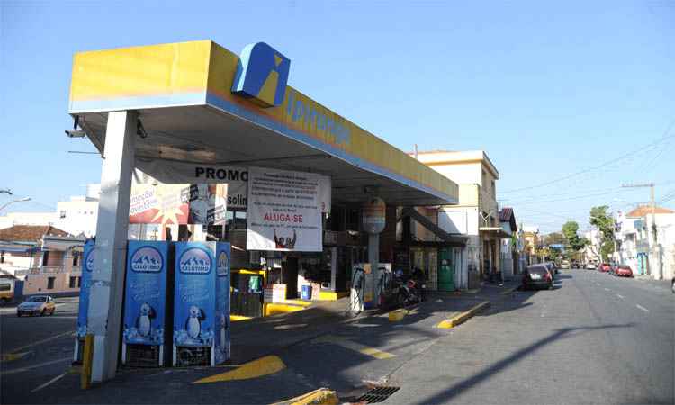 Em BH, ao menos 22 postos de gasolina funcionam sem licenciamento ambiental ou AVCB  - Leandro Couri/EM/DA Press