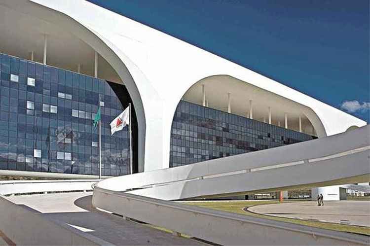 Prefeituras de Minas cobram do governo do estado R$ 400 mihões - Mário Castello/Esp.EM/D.A Press -20/09/11