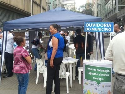 PBH tira dúvidas sobre direitos e deveres do consumidor na Praça Sete - Jair Amaral/EM/D.A/Press