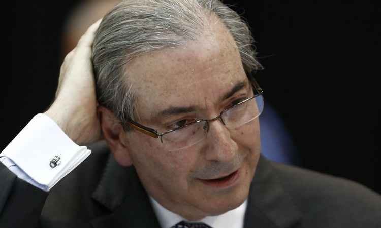 Cunha critica governo por apoiar recriação do PL e esvaziar oposição - AFP PHOTO / Miguel SCHINCARIOL 
