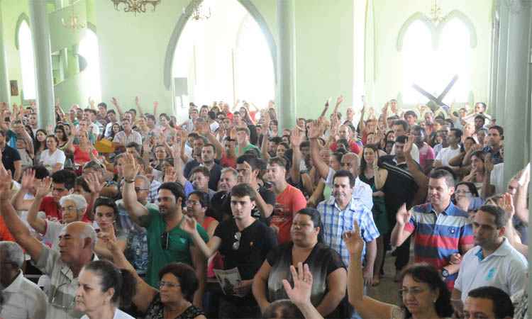 Devoção a Padre Libério transformou cidade em movimentado centro de peregrinação - Paulo Filgueiras/EM/D.A Press