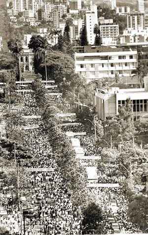 Relembre como era BH em 1985, ano do lançamento do filme de volta para o futuro - Wilson Avelar/EM/DA Press 23/4/1985