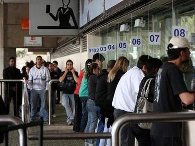 Instituições de defesa do consumidor questionam limitação da meia-entrada - Edésio Ferreira/EM/D.A Press 19/8/13
