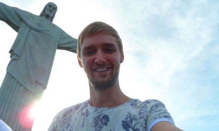 Escocês bebe demais, viaja para o Rio de Janeiro e se encanta com as preguiças - Reprodução/Instagram