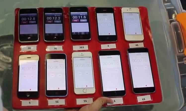 Americano testa todas as gerações de iPhone colocando aparelhos sob a água - Reprodução/Youtube