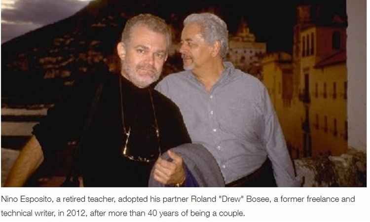 Homens querem casamento homoafetivo, mas Justiça dos EUA os vê como pai e filho - Reprodução/CNN/Site