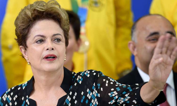 Em evento do Consea, Dilma volta a negar cortes no Bolsa Família - AFP PHOTO/EVARISTO SA 