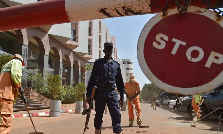 Mali procura cúmplices de ataque contra hotel de Bamako - ISSOUF SANOGO / AFP