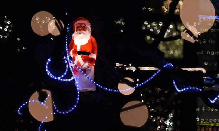 Jornal norueguês pede descupas por ter publicado a morte de Papai Noel  - AFP PHOTO / CHRISTOF STACHE 