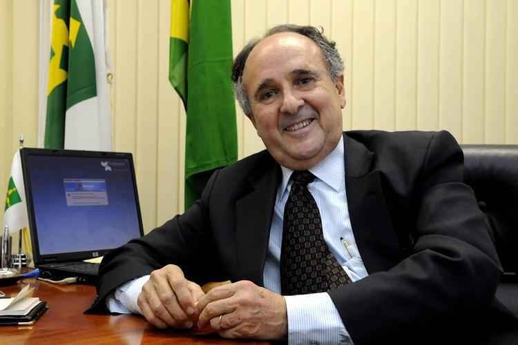 Nas redes sociais, senador Cristovam manifesta apoio a Chico Buarque - Marcelo Ferreira/CB/D.A Press