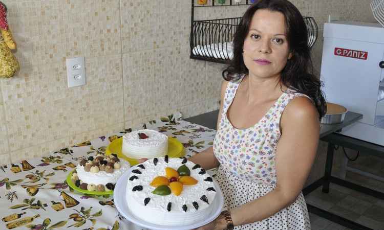 Empreendedora fatura vendendo bolos inspirados nas confeitarias dos anos 30 - Juarez Rodrigues/E.M/D.A/Press