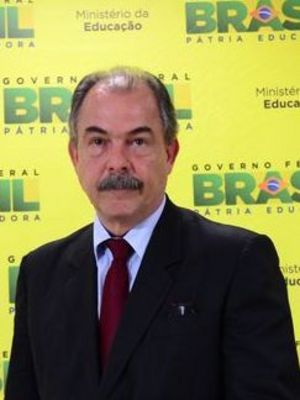 Piso salarial dos professores sobe 11,36% e passa a ser de R$ 2.135 - Wilson Dias/Agência Brasil