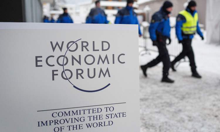 'O BC no Brasil, estrangula a economia', diz Nobel de Economia em Davos  - FABRICE COFFRINI/AFP