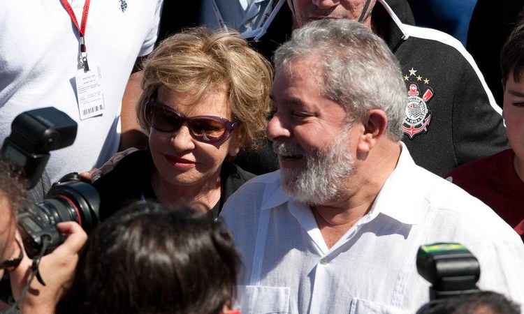 Suposto apartamento da família Lula acirra discurso entre oposição e aliados  - MARIO ANGELO/SIGMAPRESS/AE