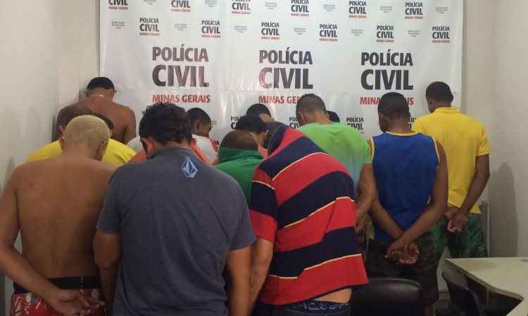 Polícia Civil prende 11 adultos e apreende oito adolescentes em Formiga - Polícia Civil/Divulgação