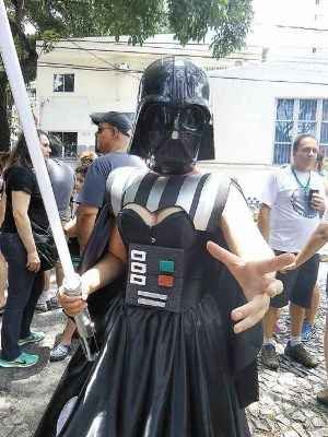 A tarde em que os sabres de luz viraram baquetas - Renan Damasceno/EM/D.A Press