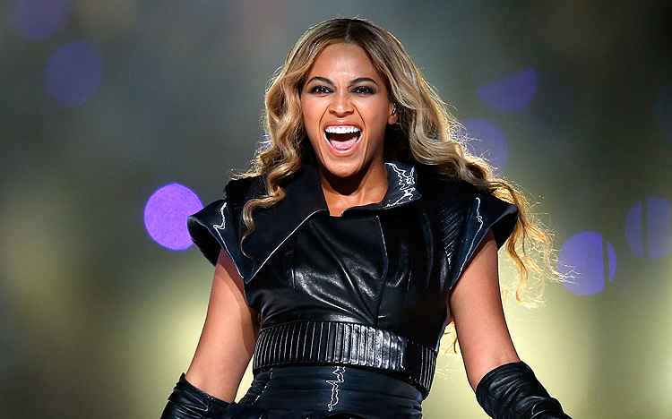 Superbowl 50: Beyoncé faz críticas à violência policial e causa alvoroço nos EUA  - CHRIS GRAYTHEN / AFP 