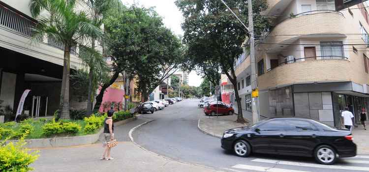 Impasse trava obras na Praça ABC, Região Centro-Sul de BH - Marcos Vieira/EM/D.A Press