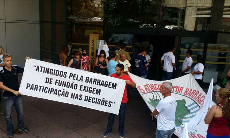 Vítimas do rompimento da barragem em Mariana protestam em BH - Euler Júnior/EM/DA Press