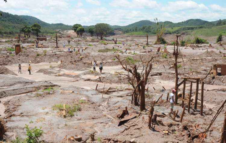 Semad quer manter multa de R$ 112 mi à Samarco - Tulio Santos/EM/D.A Press