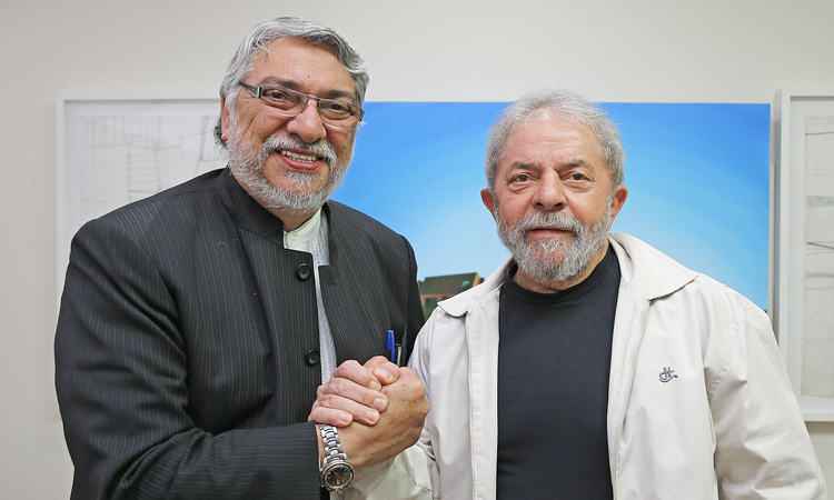 Lugo cita Jesus como exemplo da maior injustiça ao sair de encontro com Lula - Ricardo Stuckert/ Instituto Lula