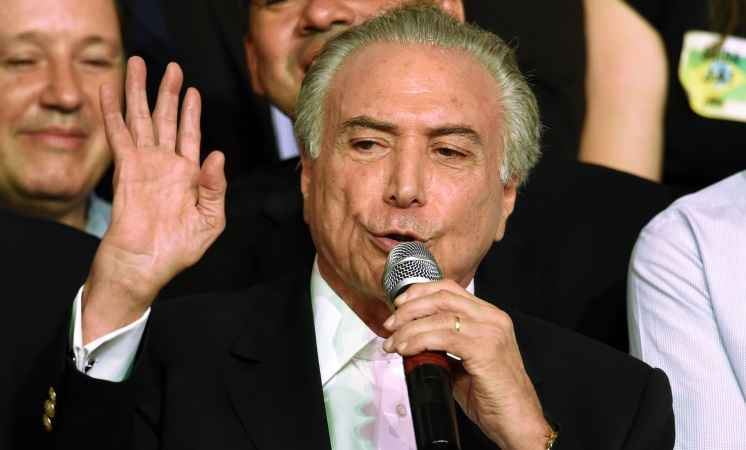Fiep sinaliza apoio a um governo de Michel Temer no caso de impeachment de Dilma - AFP PHOTO/EVARISTO SA 