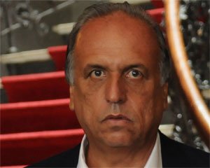 Médicos adiam para quinta-feira alta de Pezão - Jair Amaral/EM/D.A Press