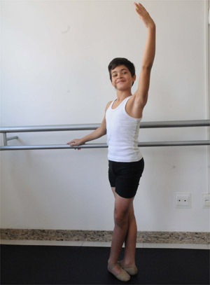 Campanha arrecada recursos para bailarino de 14 anos com problemas de crescimento - Paulo Filgueiras/EM/DA Press