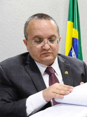 'Novas eleições agora seriam um golpe', diz Pedro Taques - Marcos Oliveira/Agencia Senado  - 17/12/13