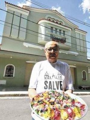 Baleiro rebobina o tempo e relembra o Cine Santa Tereza  - Ramon Lisboa/EM/D.A Press 