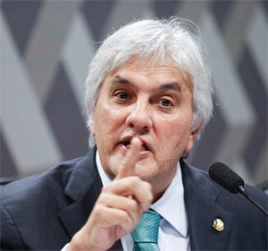 Na avaliação de Delcídio, Temer indicou ministros 'fraquinhos' - Beto Barato/Agência Senado