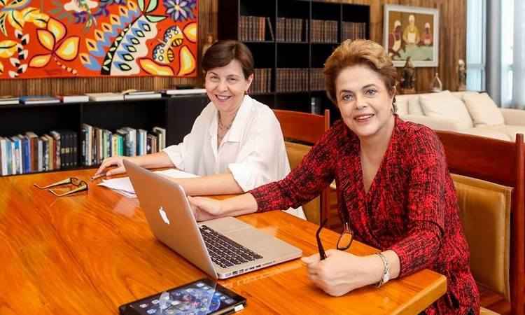 Em conversa com internautas, Dilma diz que governo Temer quer reduzir Bolsa Família a 5% - Reprodução/Facebook  