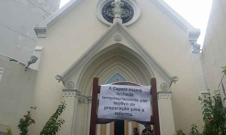 Capela da Rua São Paulo é interditada para restauração do telhado - Paulo Filgueiras/EM/D.A PRESS
