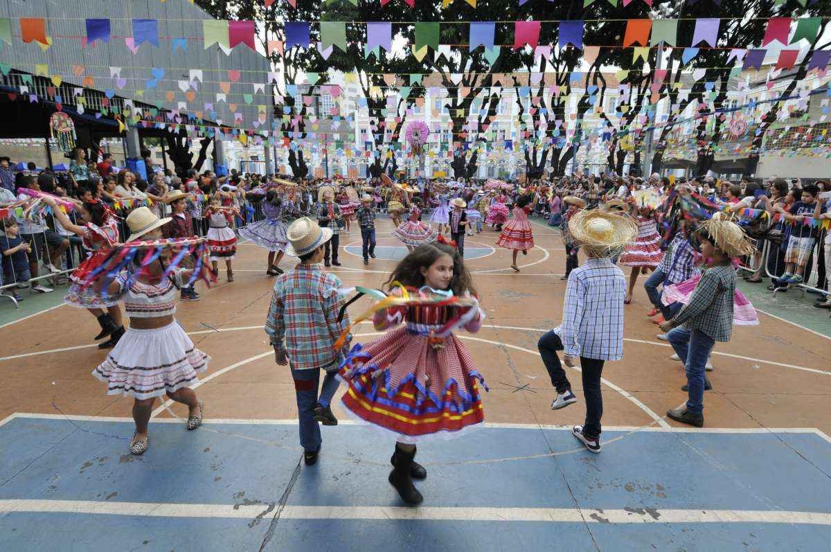 Festas juninas esquentam comércio - Juarez Rodrigues/E.M Press