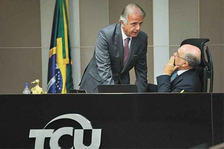 TCU aponta 23 novas irregularidades nas contas de Dilma - José Cruz/Agência Brasil