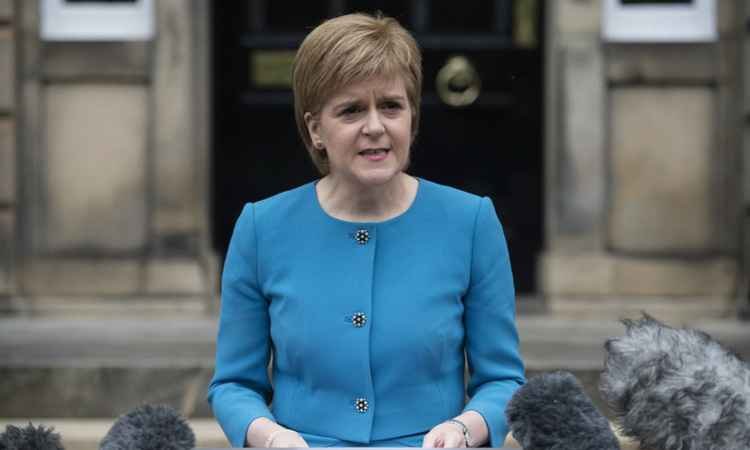 Escócia pode impedir Brexit, diz primeira-ministra - OLI SCARFF / AFP