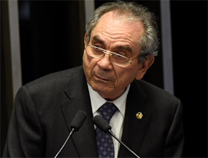 'De centro, um pouco pra esquerda', Raimundo Lira conduz o impeachment - Ed Alves/CB/D.A. Press