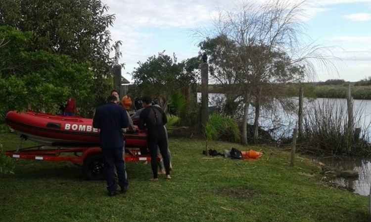 Menino morre afogado quando caçava pokémon de barco - Correio de Imbé
