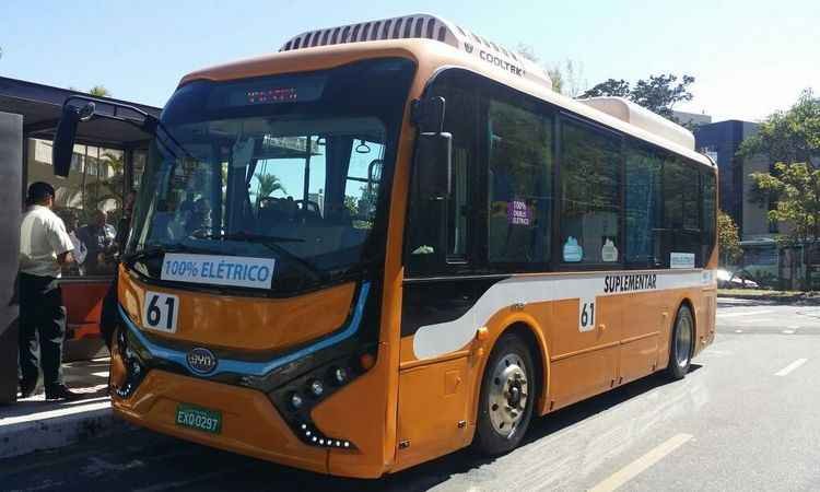 BHTrans inicia testes com ônibus elétrico em linhas do transporte suplementar - Paulo Filgueiras/EM/D.A PRESS
