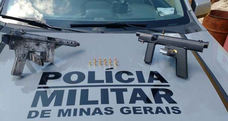 Submetralhadoras de fabricação caseira são apreendidas em BH - Whatsapp/Divulgação