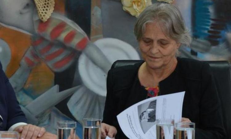 Ela Wiecko, vice de Janot, aparece em vídeo de manifestação contra o impeachment - José Cruz/Agência Brasil 