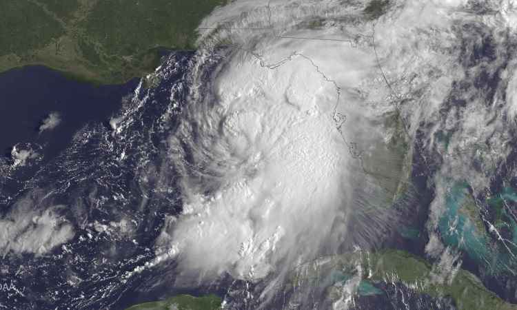 Furacão Hermine já chegou à costa da Flórida e ameaça moradores - AFP PHOTO / NOAA