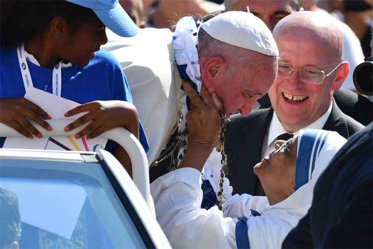 Papa Francisco classifica indiferença com a miséria como 'pecado moderno' - AFP / VINCENZO PINTO 